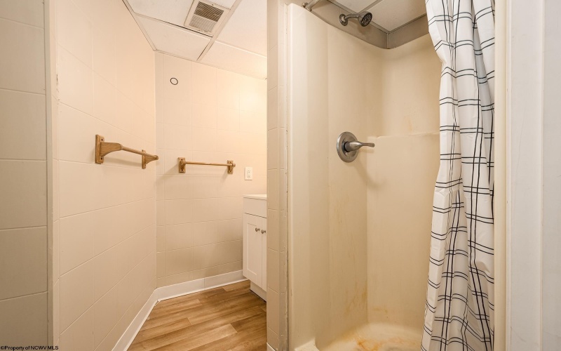 1004 College Avenue, Morgantown, West Virginia 26505, 4 Bedrooms Bedrooms, 6 Rooms Rooms,2 BathroomsBathrooms,Single Family Detached,For Sale,College,10163413 1004 College Avenue, Morgantown, West Virginia 26505, 4 Bedrooms Bedrooms, 6 Rooms Rooms,2 BathroomsBathrooms,Single Family Detached,For Sale,College,10163413