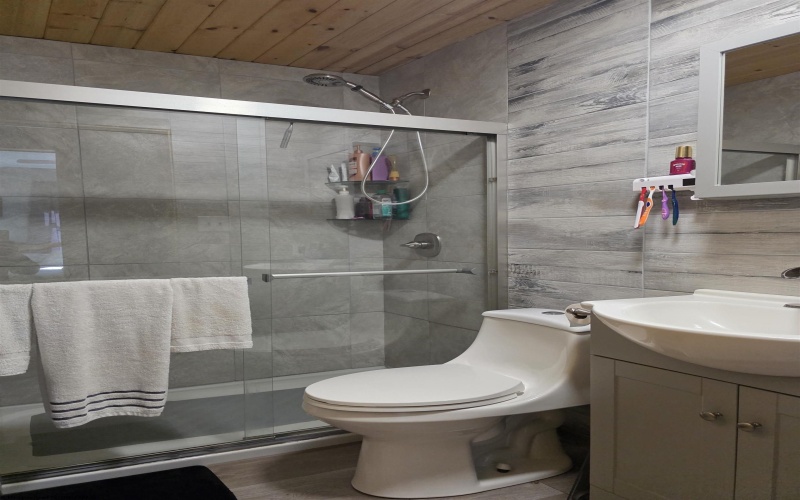 17 Hampton Drive, Lost Creek, West Virginia 26385, 3 Bedrooms Bedrooms, 8 Rooms Rooms,1 BathroomBathrooms,Single Family Detached,For Sale,Hampton,10163416 17 Hampton Drive, Lost Creek, West Virginia 26385, 3 Bedrooms Bedrooms, 8 Rooms Rooms,1 BathroomBathrooms,Single Family Detached,For Sale,Hampton,10163416