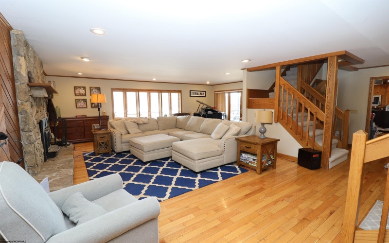 561 Creed Isner Road, Kerens, West Virginia 26276, 4 Bedrooms Bedrooms, 10 Rooms Rooms,2 BathroomsBathrooms,Single Family Detached,For Sale,Creed Isner,10163420