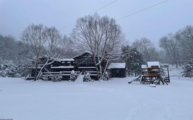 561 Creed Isner Road, Kerens, West Virginia 26276, 4 Bedrooms Bedrooms, 10 Rooms Rooms,2 BathroomsBathrooms,Single Family Detached,For Sale,Creed Isner,10163420