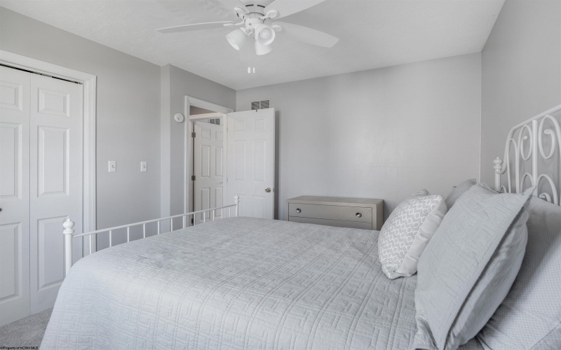 4030 Pinehurst Drive, Morgantown, West Virginia 26505, 2 Bedrooms Bedrooms, 5 Rooms Rooms,2 BathroomsBathrooms,Single Family Attached,For Sale,Pinehurst,10163422