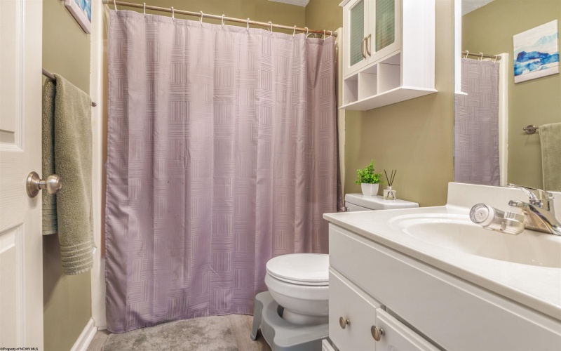 4043 Pinehurst Drive, Morgantown, West Virginia 26505, 3 Bedrooms Bedrooms, 6 Rooms Rooms,2 BathroomsBathrooms,Single Family Attached,For Sale,Pinehurst,10163423 4043 Pinehurst Drive, Morgantown, West Virginia 26505, 3 Bedrooms Bedrooms, 6 Rooms Rooms,2 BathroomsBathrooms,Single Family Attached,For Sale,Pinehurst,10163423