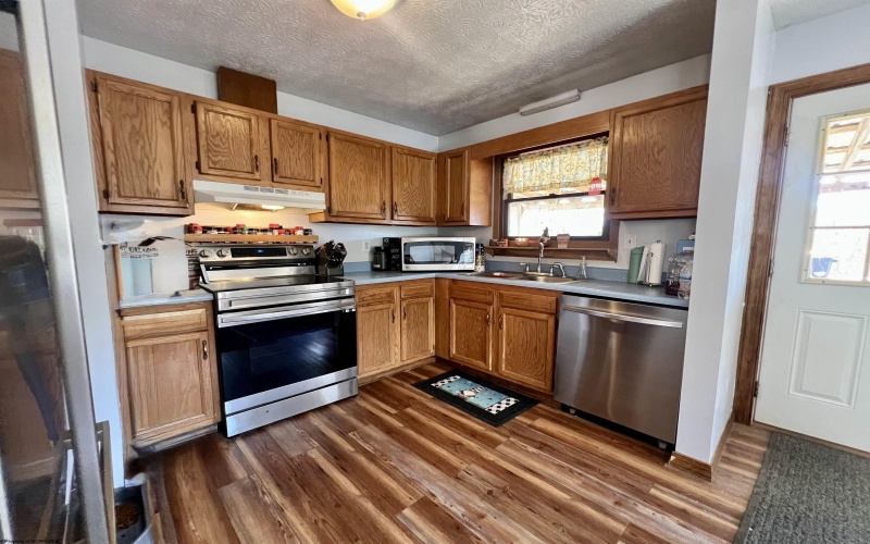 439 Skelton Road, Buckhannon, West Virginia 26201, 3 Bedrooms Bedrooms, 7 Rooms Rooms,1 BathroomBathrooms,Single Family Detached,For Sale,Skelton,10162139