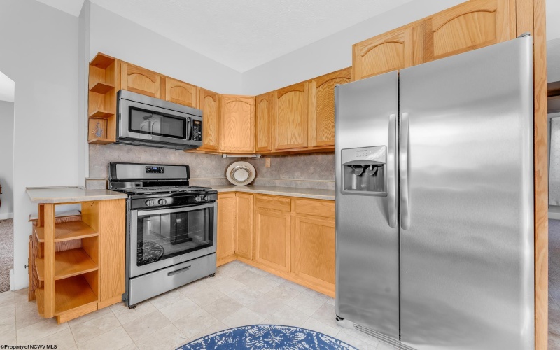 139 Knotts Avenue, Grafton, West Virginia 26354, 3 Bedrooms Bedrooms, 8 Rooms Rooms,2 BathroomsBathrooms,Single Family Detached,For Sale,Knotts,10163425