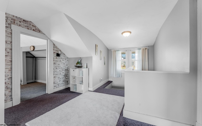 139 Knotts Avenue, Grafton, West Virginia 26354, 3 Bedrooms Bedrooms, 8 Rooms Rooms,2 BathroomsBathrooms,Single Family Detached,For Sale,Knotts,10163425