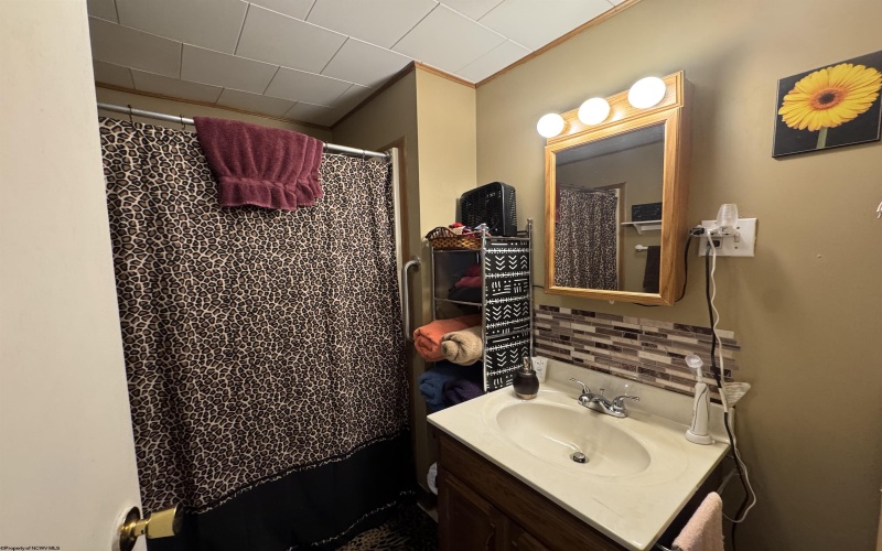 1622 Ritchie Avenue, Fairmont, West Virginia 26554, 3 Bedrooms Bedrooms, 9 Rooms Rooms,2 BathroomsBathrooms,Single Family Detached,For Sale,Ritchie,10163426 1622 Ritchie Avenue, Fairmont, West Virginia 26554, 3 Bedrooms Bedrooms, 9 Rooms Rooms,2 BathroomsBathrooms,Single Family Detached,For Sale,Ritchie,10163426