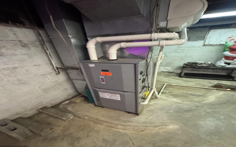 1622 Ritchie Avenue, Fairmont, West Virginia 26554, 3 Bedrooms Bedrooms, 9 Rooms Rooms,2 BathroomsBathrooms,Single Family Detached,For Sale,Ritchie,10163426 1622 Ritchie Avenue, Fairmont, West Virginia 26554, 3 Bedrooms Bedrooms, 9 Rooms Rooms,2 BathroomsBathrooms,Single Family Detached,For Sale,Ritchie,10163426