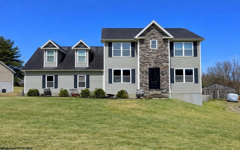 1544 Tulip Lane, Fairmont, West Virginia 26554, 4 Bedrooms Bedrooms, 9 Rooms Rooms,3 BathroomsBathrooms,Single Family Detached,For Sale,Tulip,10163431 1544 Tulip Lane, Fairmont, West Virginia 26554, 4 Bedrooms Bedrooms, 9 Rooms Rooms,3 BathroomsBathrooms,Single Family Detached,For Sale,Tulip,10163431