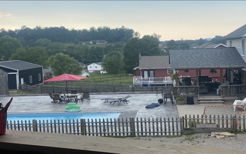 1544 Tulip Lane, Fairmont, West Virginia 26554, 4 Bedrooms Bedrooms, 9 Rooms Rooms,3 BathroomsBathrooms,Single Family Detached,For Sale,Tulip,10163431 1544 Tulip Lane, Fairmont, West Virginia 26554, 4 Bedrooms Bedrooms, 9 Rooms Rooms,3 BathroomsBathrooms,Single Family Detached,For Sale,Tulip,10163431