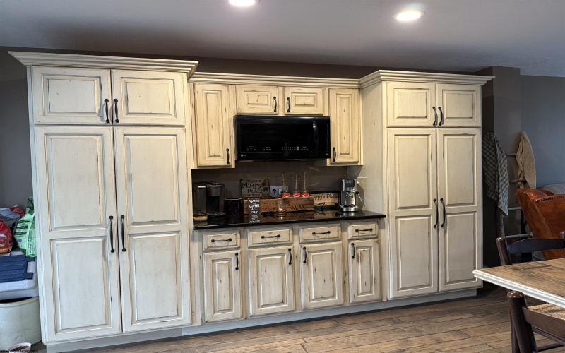 1544 Tulip Lane, Fairmont, West Virginia 26554, 4 Bedrooms Bedrooms, 9 Rooms Rooms,3 BathroomsBathrooms,Single Family Detached,For Sale,Tulip,10163431 1544 Tulip Lane, Fairmont, West Virginia 26554, 4 Bedrooms Bedrooms, 9 Rooms Rooms,3 BathroomsBathrooms,Single Family Detached,For Sale,Tulip,10163431