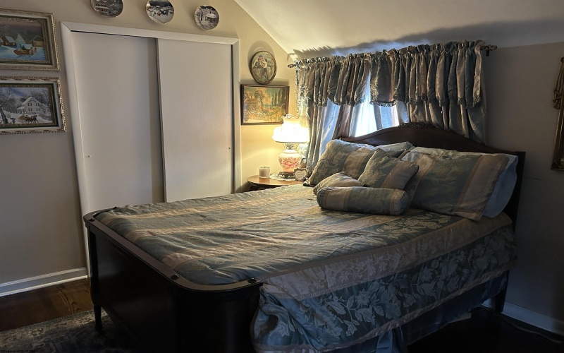 1117 Fleming Avenue, Fairmont, West Virginia 26554, 2 Bedrooms Bedrooms, 5 Rooms Rooms,1 BathroomBathrooms,Single Family Detached,For Sale,Fleming,10163430