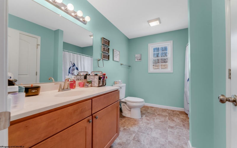 515 Tappan Zee Lane, Morgantown, West Virginia 26508, 4 Bedrooms Bedrooms, 8 Rooms Rooms,2 BathroomsBathrooms,Single Family Detached,For Sale,Tappan Zee,10163441 515 Tappan Zee Lane, Morgantown, West Virginia 26508, 4 Bedrooms Bedrooms, 8 Rooms Rooms,2 BathroomsBathrooms,Single Family Detached,For Sale,Tappan Zee,10163441