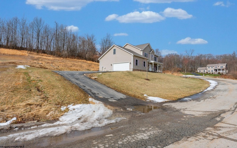 515 Tappan Zee Lane, Morgantown, West Virginia 26508, 4 Bedrooms Bedrooms, 8 Rooms Rooms,2 BathroomsBathrooms,Single Family Detached,For Sale,Tappan Zee,10163441 515 Tappan Zee Lane, Morgantown, West Virginia 26508, 4 Bedrooms Bedrooms, 8 Rooms Rooms,2 BathroomsBathrooms,Single Family Detached,For Sale,Tappan Zee,10163441