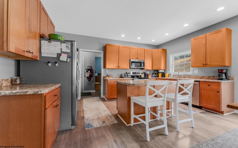 515 Tappan Zee Lane, Morgantown, West Virginia 26508, 4 Bedrooms Bedrooms, 8 Rooms Rooms,2 BathroomsBathrooms,Single Family Detached,For Sale,Tappan Zee,10163441 515 Tappan Zee Lane, Morgantown, West Virginia 26508, 4 Bedrooms Bedrooms, 8 Rooms Rooms,2 BathroomsBathrooms,Single Family Detached,For Sale,Tappan Zee,10163441