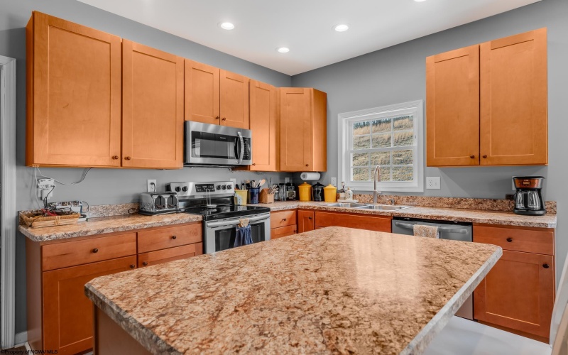 515 Tappan Zee Lane, Morgantown, West Virginia 26508, 4 Bedrooms Bedrooms, 8 Rooms Rooms,2 BathroomsBathrooms,Single Family Detached,For Sale,Tappan Zee,10163441 515 Tappan Zee Lane, Morgantown, West Virginia 26508, 4 Bedrooms Bedrooms, 8 Rooms Rooms,2 BathroomsBathrooms,Single Family Detached,For Sale,Tappan Zee,10163441