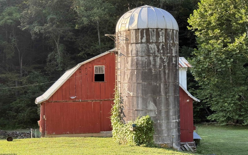 223 Dudley Fork Road, Mannington, West Virginia 26582, 3 Bedrooms Bedrooms, 5 Rooms Rooms,2 BathroomsBathrooms,Single Family Detached,For Sale,Dudley Fork,10161166 223 Dudley Fork Road, Mannington, West Virginia 26582, 3 Bedrooms Bedrooms, 5 Rooms Rooms,2 BathroomsBathrooms,Single Family Detached,For Sale,Dudley Fork,10161166