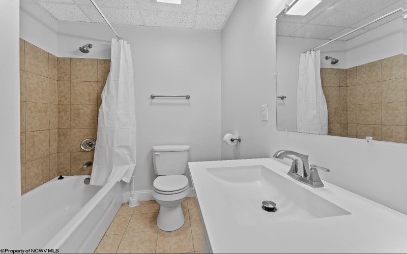 12 Turnstone Drive, Morgantown, West Virginia 26505, 4 Bedrooms Bedrooms, 9 Rooms Rooms,3 BathroomsBathrooms,Single Family Attached,For Sale,Turnstone,10163452 12 Turnstone Drive, Morgantown, West Virginia 26505, 4 Bedrooms Bedrooms, 9 Rooms Rooms,3 BathroomsBathrooms,Single Family Attached,For Sale,Turnstone,10163452