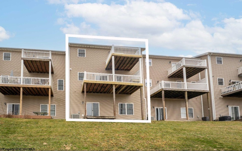 12 Turnstone Drive, Morgantown, West Virginia 26505, 4 Bedrooms Bedrooms, 9 Rooms Rooms,3 BathroomsBathrooms,Single Family Attached,For Sale,Turnstone,10163452 12 Turnstone Drive, Morgantown, West Virginia 26505, 4 Bedrooms Bedrooms, 9 Rooms Rooms,3 BathroomsBathrooms,Single Family Attached,For Sale,Turnstone,10163452