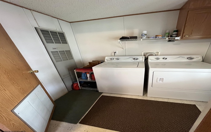 8945 Seneca Trail, Mill Creek, West Virginia 26280, 3 Bedrooms Bedrooms, 9 Rooms Rooms,2 BathroomsBathrooms,Single Family Detached,For Sale,Seneca,10163466