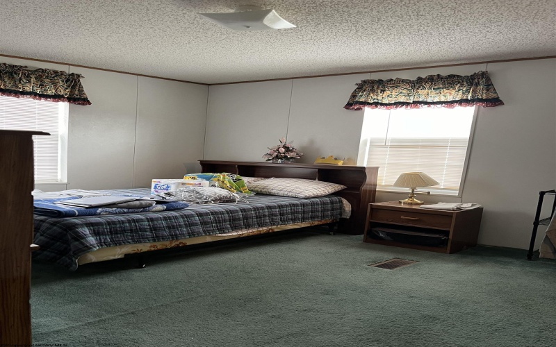 8945 Seneca Trail, Mill Creek, West Virginia 26280, 3 Bedrooms Bedrooms, 9 Rooms Rooms,2 BathroomsBathrooms,Single Family Detached,For Sale,Seneca,10163466