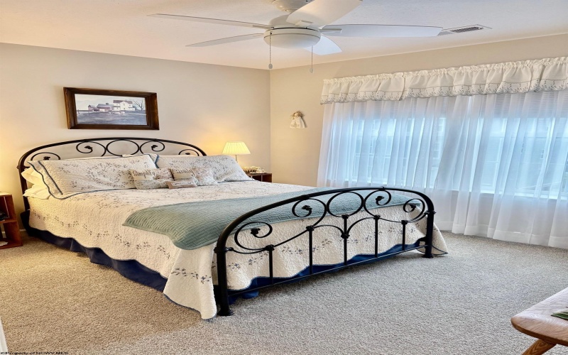 17 Dover Court, Bridgeport, West Virginia 26330, 3 Bedrooms Bedrooms, 5 Rooms Rooms,2 BathroomsBathrooms,Single Family Attached,For Sale,Dover,10163461 17 Dover Court, Bridgeport, West Virginia 26330, 3 Bedrooms Bedrooms, 5 Rooms Rooms,2 BathroomsBathrooms,Single Family Attached,For Sale,Dover,10163461