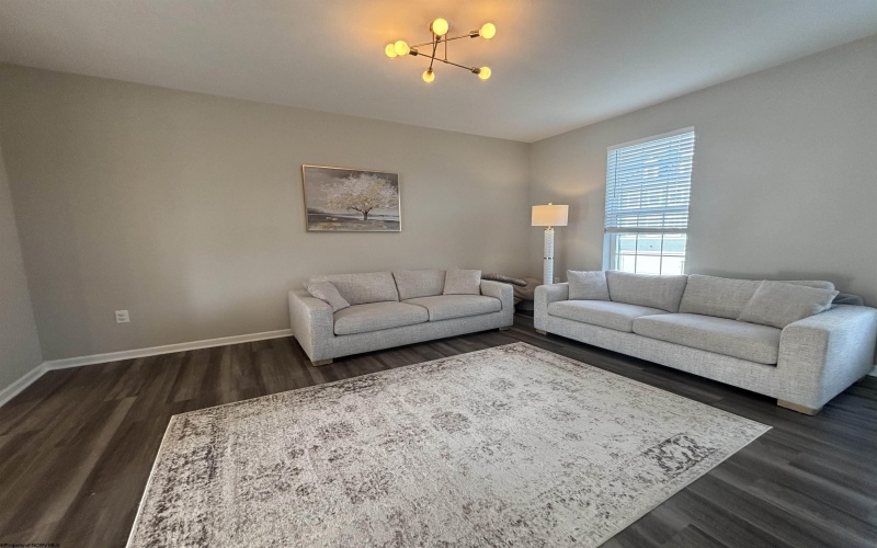 50 Dover Court, Bridgeport, West Virginia 26330, 4 Bedrooms Bedrooms, 7 Rooms Rooms,4 BathroomsBathrooms,Residential Rentals,For Rent,Dover,10163457