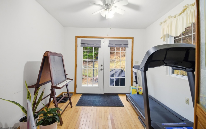 165 Winding Way, Clarksburg, West Virginia 26330, 3 Bedrooms Bedrooms, 9 Rooms Rooms,2 BathroomsBathrooms,Single Family Detached,For Sale,Winding,10163464