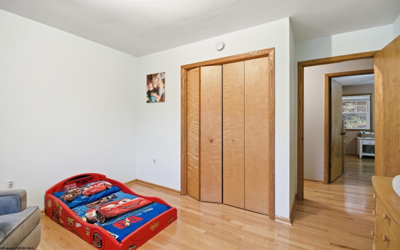 165 Winding Way, Clarksburg, West Virginia 26330, 3 Bedrooms Bedrooms, 9 Rooms Rooms,2 BathroomsBathrooms,Single Family Detached,For Sale,Winding,10163464