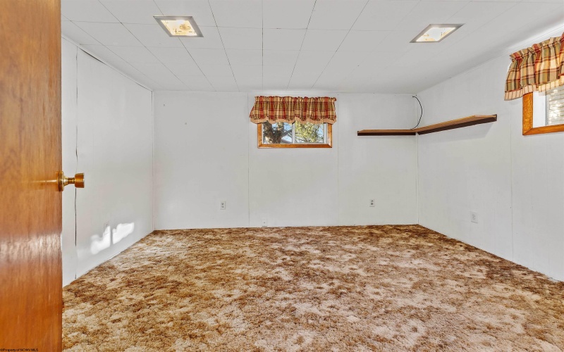 612 Beaumont Drive, Morgantown, West Virginia 26508, 2 Bedrooms Bedrooms, 4 Rooms Rooms,2 BathroomsBathrooms,Single Family Detached,For Sale,Beaumont,10163463