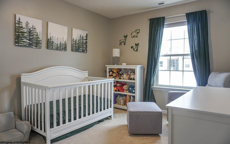 202 Summerfield Drive, Morgantown, West Virginia 26508, 3 Bedrooms Bedrooms, 6 Rooms Rooms,2 BathroomsBathrooms,Single Family Attached,For Sale,Summerfield,10163467