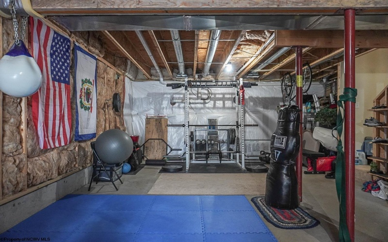 202 Summerfield Drive, Morgantown, West Virginia 26508, 3 Bedrooms Bedrooms, 6 Rooms Rooms,2 BathroomsBathrooms,Single Family Attached,For Sale,Summerfield,10163467