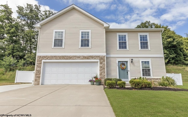 353 Bay Street, Morgantown, West Virginia 26508, 4 Bedrooms Bedrooms, 8 Rooms Rooms,2 BathroomsBathrooms,Single Family Detached,For Sale,Bay,10163477