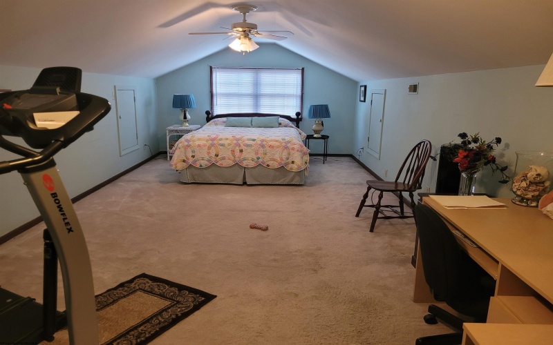 619 Deerfield Drive, Bridgeport, West Virginia 26330, 3 Bedrooms Bedrooms, 6 Rooms Rooms,2 BathroomsBathrooms,Single Family Attached,For Sale,Deerfield,10163474