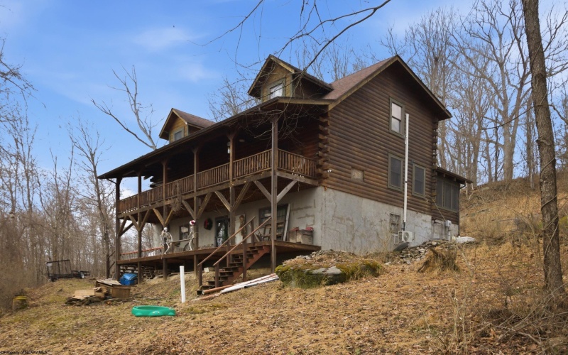 756 Pine Grove Road, Fairmont, West Virginia 26559, 3 Bedrooms Bedrooms, 8 Rooms Rooms,2 BathroomsBathrooms,Single Family Detached,For Sale,Pine Grove,10163475