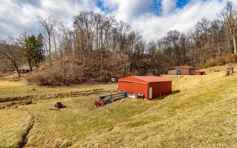 756 Pine Grove Road, Fairmont, West Virginia 26559, 3 Bedrooms Bedrooms, 8 Rooms Rooms,2 BathroomsBathrooms,Single Family Detached,For Sale,Pine Grove,10163475