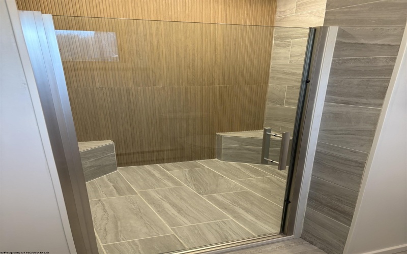 1206 Country Club Road, Fairmont, West Virginia 26554, 3 Bedrooms Bedrooms, 7 Rooms Rooms,1 BathroomBathrooms,Single Family Detached,For Sale,Country Club,10163473