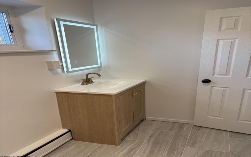 1206 Country Club Road, Fairmont, West Virginia 26554, 3 Bedrooms Bedrooms, 7 Rooms Rooms,1 BathroomBathrooms,Single Family Detached,For Sale,Country Club,10163473