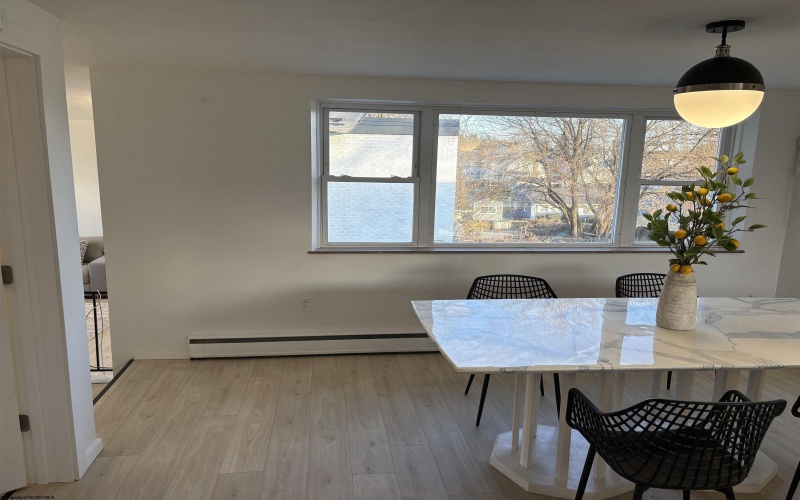 1206 Country Club Road, Fairmont, West Virginia 26554, 3 Bedrooms Bedrooms, 7 Rooms Rooms,1 BathroomBathrooms,Single Family Detached,For Sale,Country Club,10163473