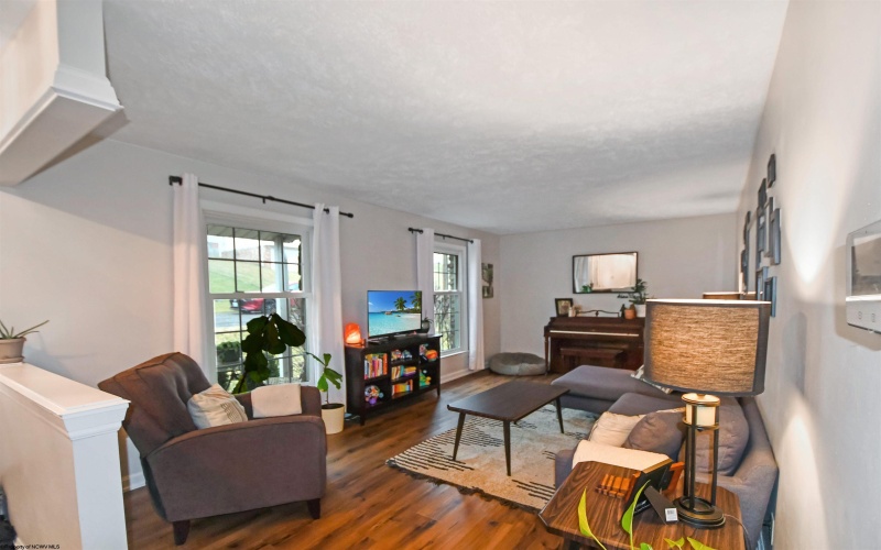 909 Cottonwood Street, Morgantown, West Virginia 26505, 3 Bedrooms Bedrooms, 7 Rooms Rooms,3 BathroomsBathrooms,Single Family Detached,For Sale,Cottonwood,10163470 909 Cottonwood Street, Morgantown, West Virginia 26505, 3 Bedrooms Bedrooms, 7 Rooms Rooms,3 BathroomsBathrooms,Single Family Detached,For Sale,Cottonwood,10163470