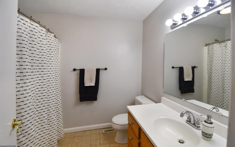 909 Cottonwood Street, Morgantown, West Virginia 26505, 3 Bedrooms Bedrooms, 7 Rooms Rooms,3 BathroomsBathrooms,Single Family Detached,For Sale,Cottonwood,10163470 909 Cottonwood Street, Morgantown, West Virginia 26505, 3 Bedrooms Bedrooms, 7 Rooms Rooms,3 BathroomsBathrooms,Single Family Detached,For Sale,Cottonwood,10163470