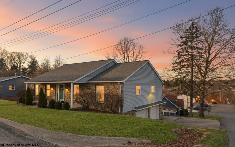 909 Cottonwood Street, Morgantown, West Virginia 26505, 3 Bedrooms Bedrooms, 7 Rooms Rooms,3 BathroomsBathrooms,Single Family Detached,For Sale,Cottonwood,10163470 909 Cottonwood Street, Morgantown, West Virginia 26505, 3 Bedrooms Bedrooms, 7 Rooms Rooms,3 BathroomsBathrooms,Single Family Detached,For Sale,Cottonwood,10163470