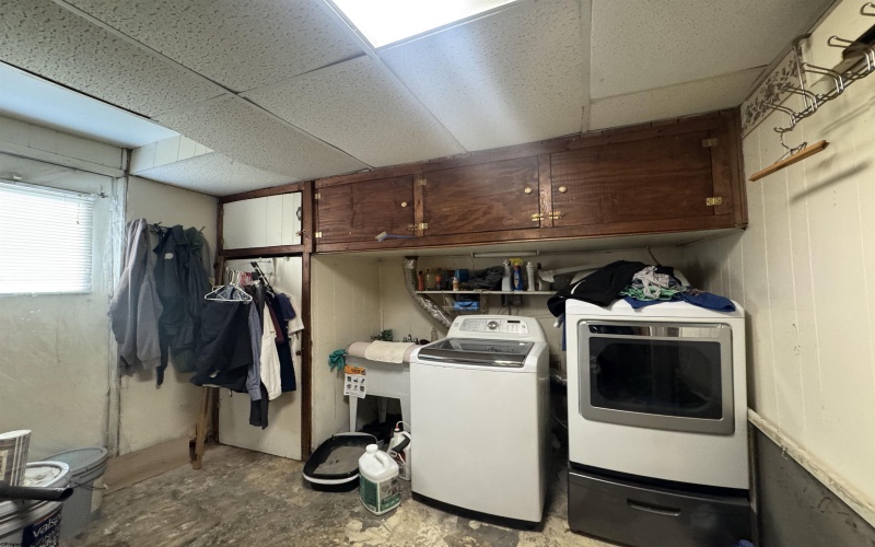 523 7th Street, Clarksburg, West Virginia 26301, 3 Bedrooms Bedrooms, 8 Rooms Rooms,2 BathroomsBathrooms,Single Family Detached,For Sale,7th,10163471