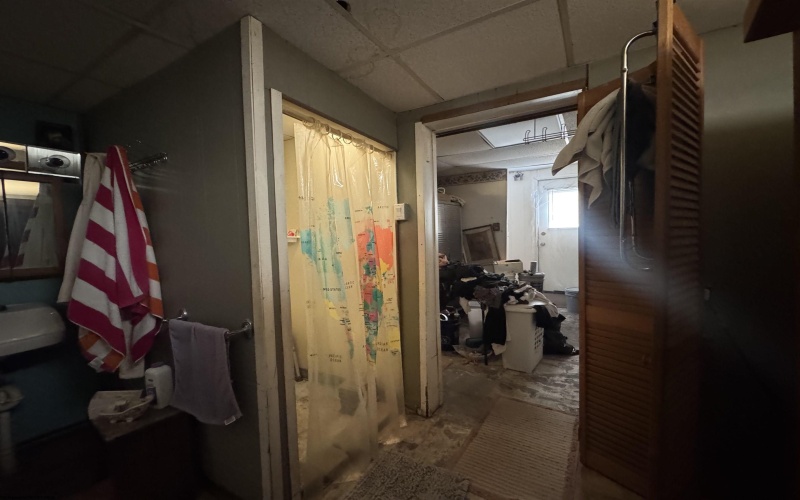 523 7th Street, Clarksburg, West Virginia 26301, 3 Bedrooms Bedrooms, 8 Rooms Rooms,2 BathroomsBathrooms,Single Family Detached,For Sale,7th,10163471