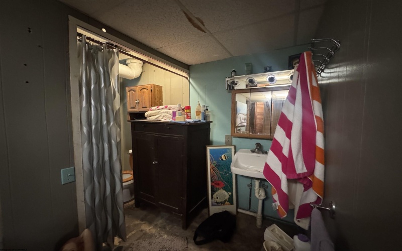 523 7th Street, Clarksburg, West Virginia 26301, 3 Bedrooms Bedrooms, 8 Rooms Rooms,2 BathroomsBathrooms,Single Family Detached,For Sale,7th,10163471