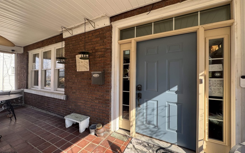 523 7th Street, Clarksburg, West Virginia 26301, 3 Bedrooms Bedrooms, 8 Rooms Rooms,2 BathroomsBathrooms,Single Family Detached,For Sale,7th,10163471