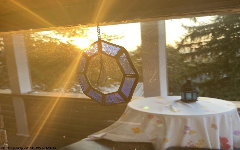 523 7th Street, Clarksburg, West Virginia 26301, 3 Bedrooms Bedrooms, 8 Rooms Rooms,2 BathroomsBathrooms,Single Family Detached,For Sale,7th,10163471