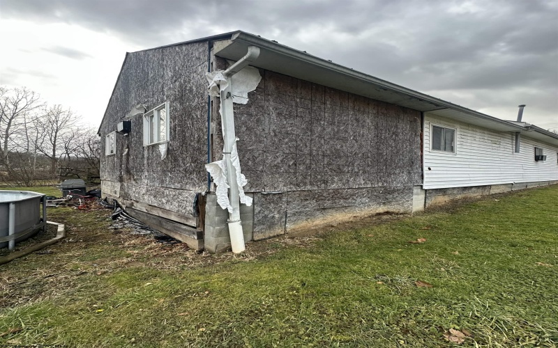 1208 River Avenue, Weston, West Virginia 26452, 3 Bedrooms Bedrooms, 6 Rooms Rooms,1 BathroomBathrooms,Single Family Detached,For Sale,River,10163478 1208 River Avenue, Weston, West Virginia 26452, 3 Bedrooms Bedrooms, 6 Rooms Rooms,1 BathroomBathrooms,Single Family Detached,For Sale,River,10163478