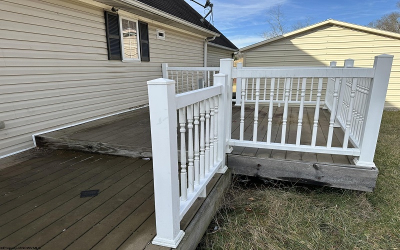 30 Forbes Drive, Buckhannon, West Virginia 26201, 4 Bedrooms Bedrooms, 10 Rooms Rooms,3 BathroomsBathrooms,Single Family Detached,For Sale,Forbes,10163491