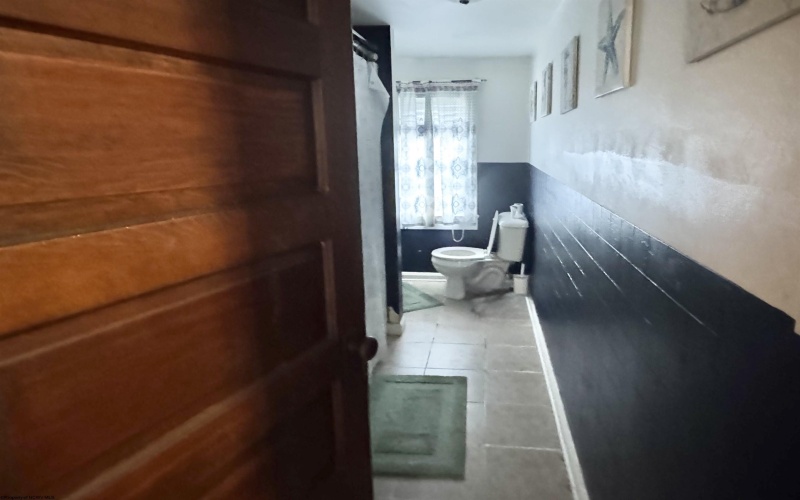 200.5 Bellview Avenue, Fairmont, West Virginia 26554, ,Multi-unit/income,For Sale,Bellview,10163489