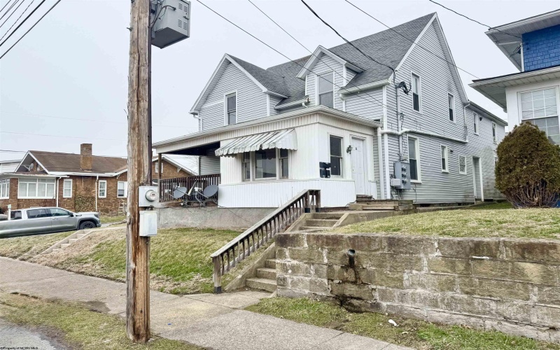 200.5 Bellview Avenue, Fairmont, West Virginia 26554, ,Multi-unit/income,For Sale,Bellview,10163489